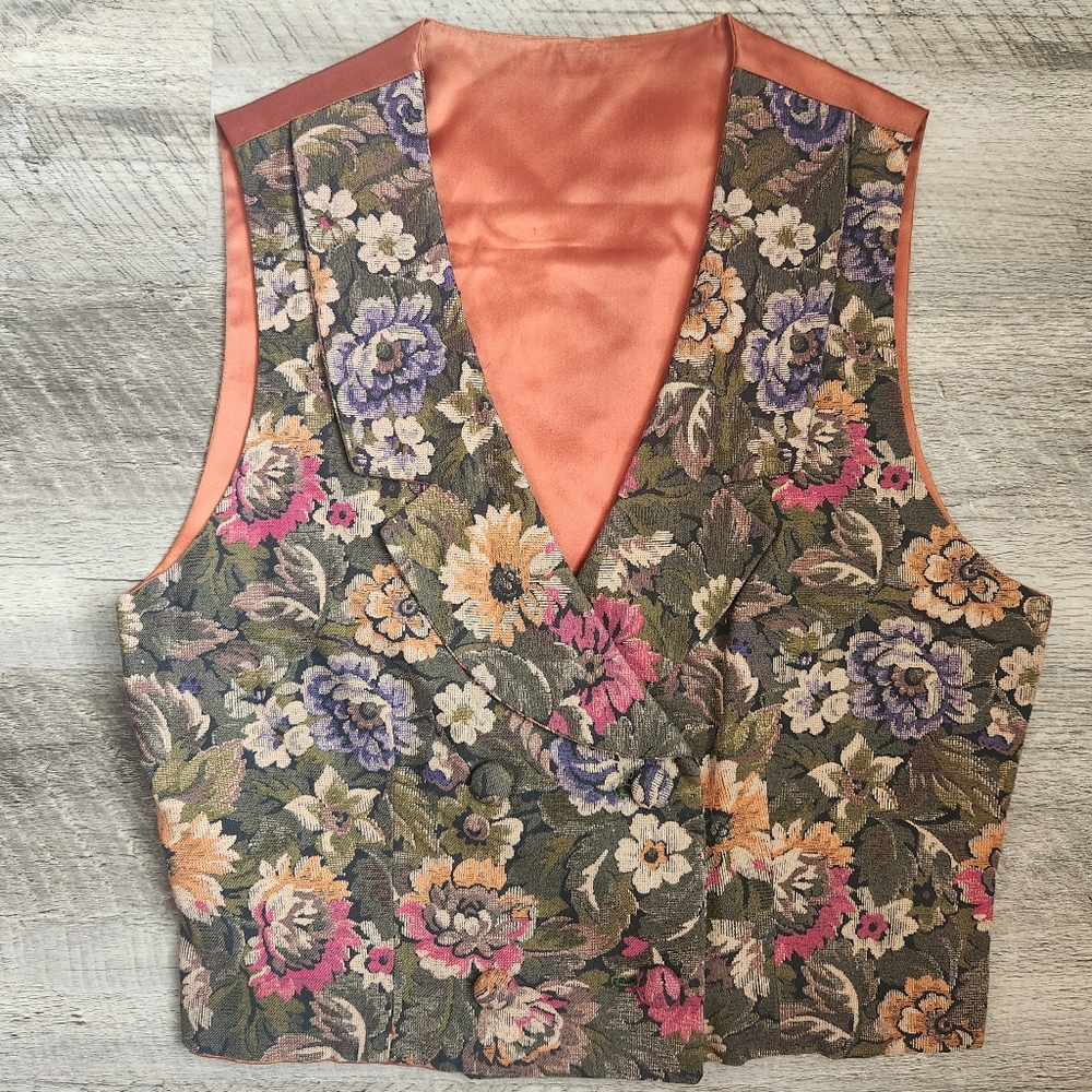 Vintage 90s Floral Tapestry Vest Cottagecore Grandmacore Dark Academia